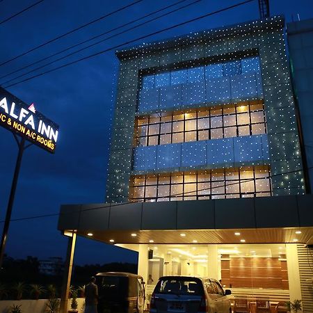 Alfa Inn Недумбассери Экстерьер фото