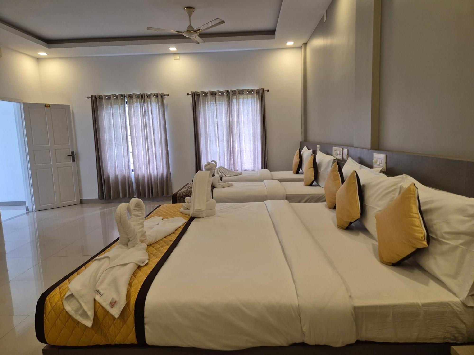 Alfa Inn Недумбассери Экстерьер фото