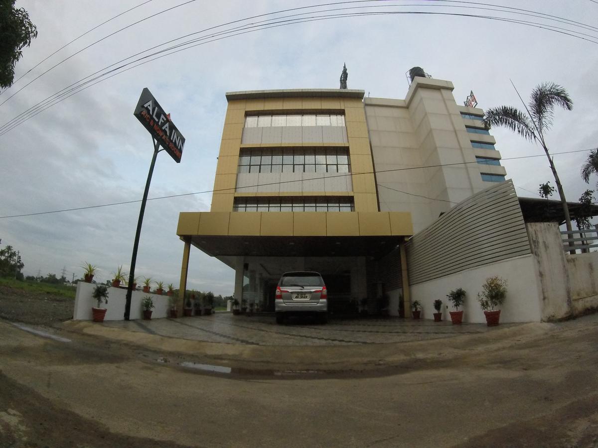 Alfa Inn Недумбассери Экстерьер фото